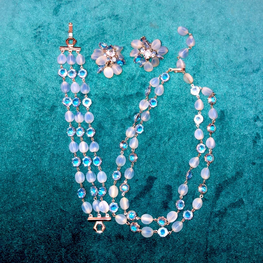 Antique jewelry set. Blue glass